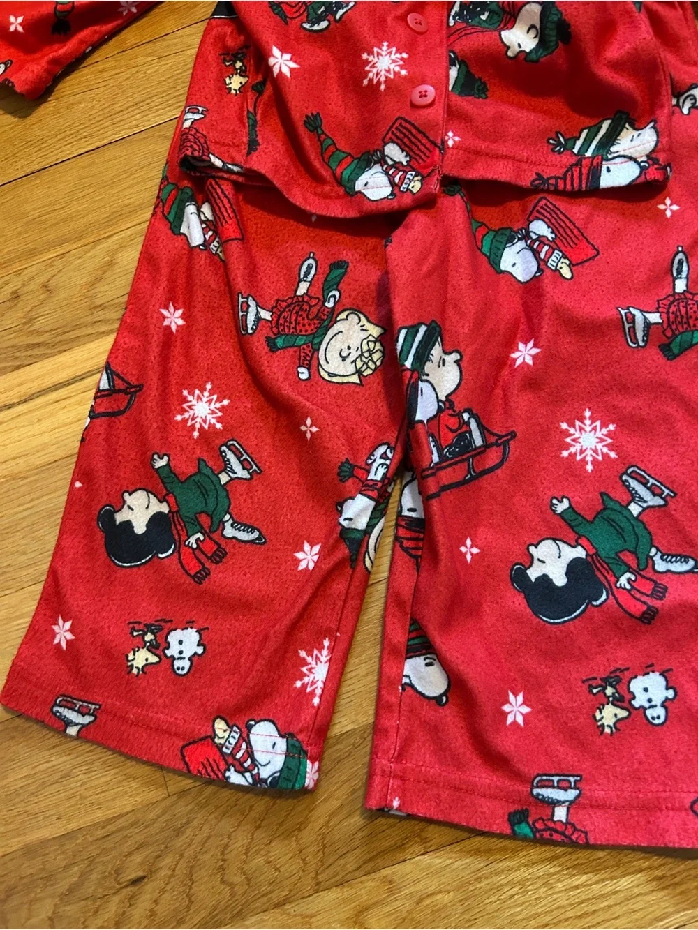 Peanuts Flannel Kids Red Holiday Pajama Set with Snoopy 2T